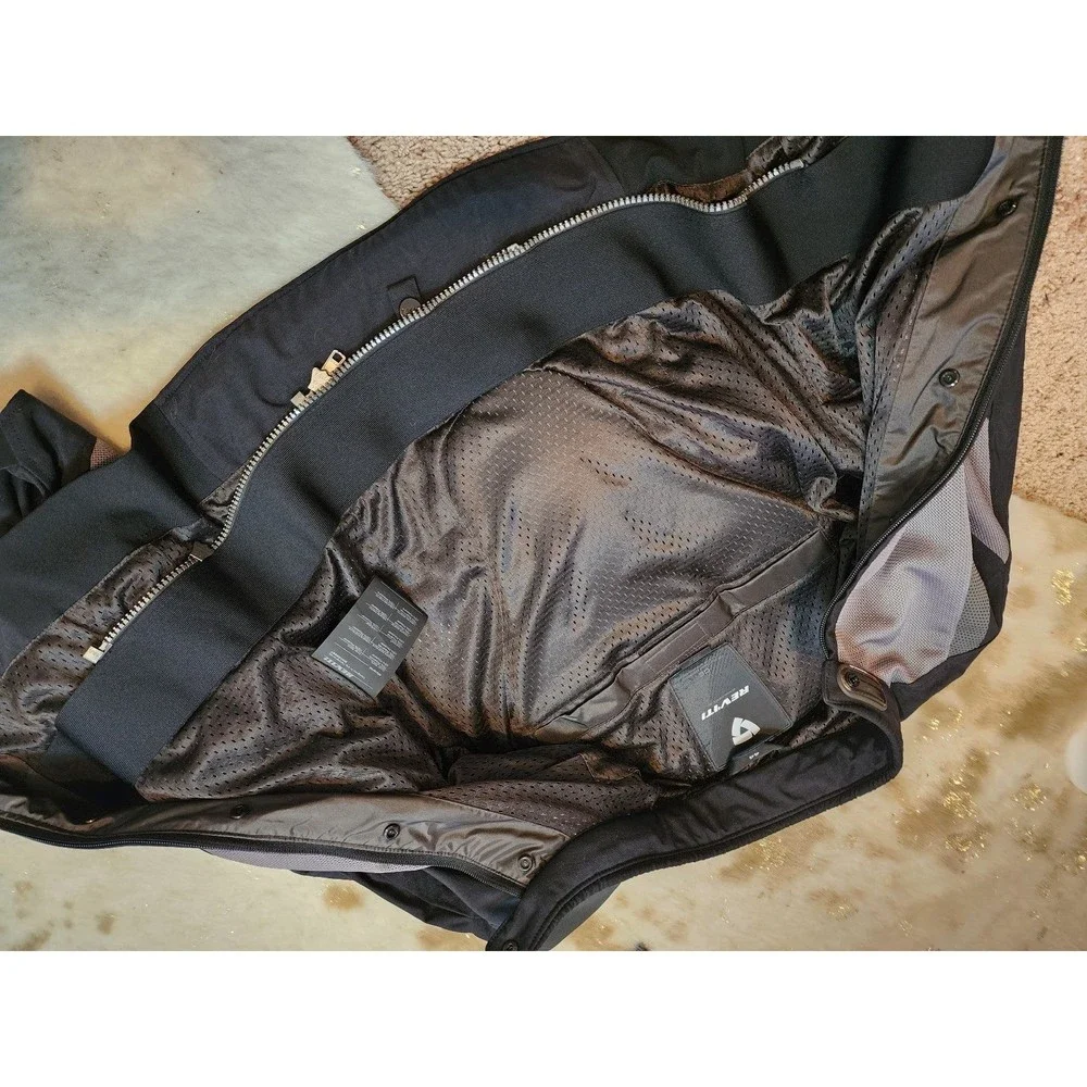 Motorcycle jacket - Picture 7 of 11